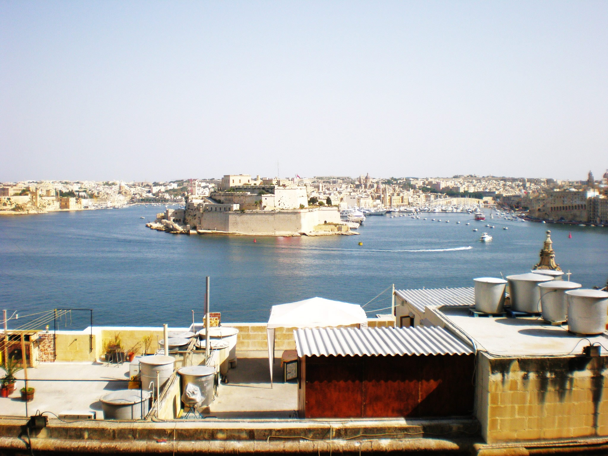 2001 (15)
