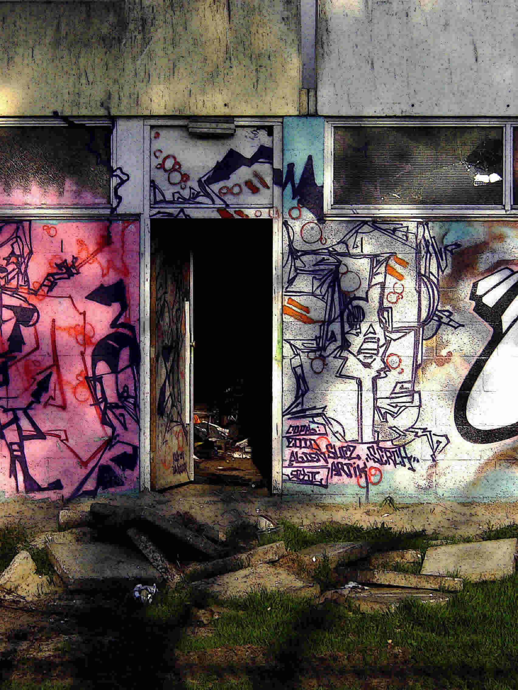 2008 (33)
