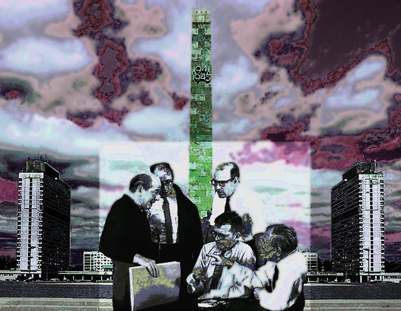 2015 (28)