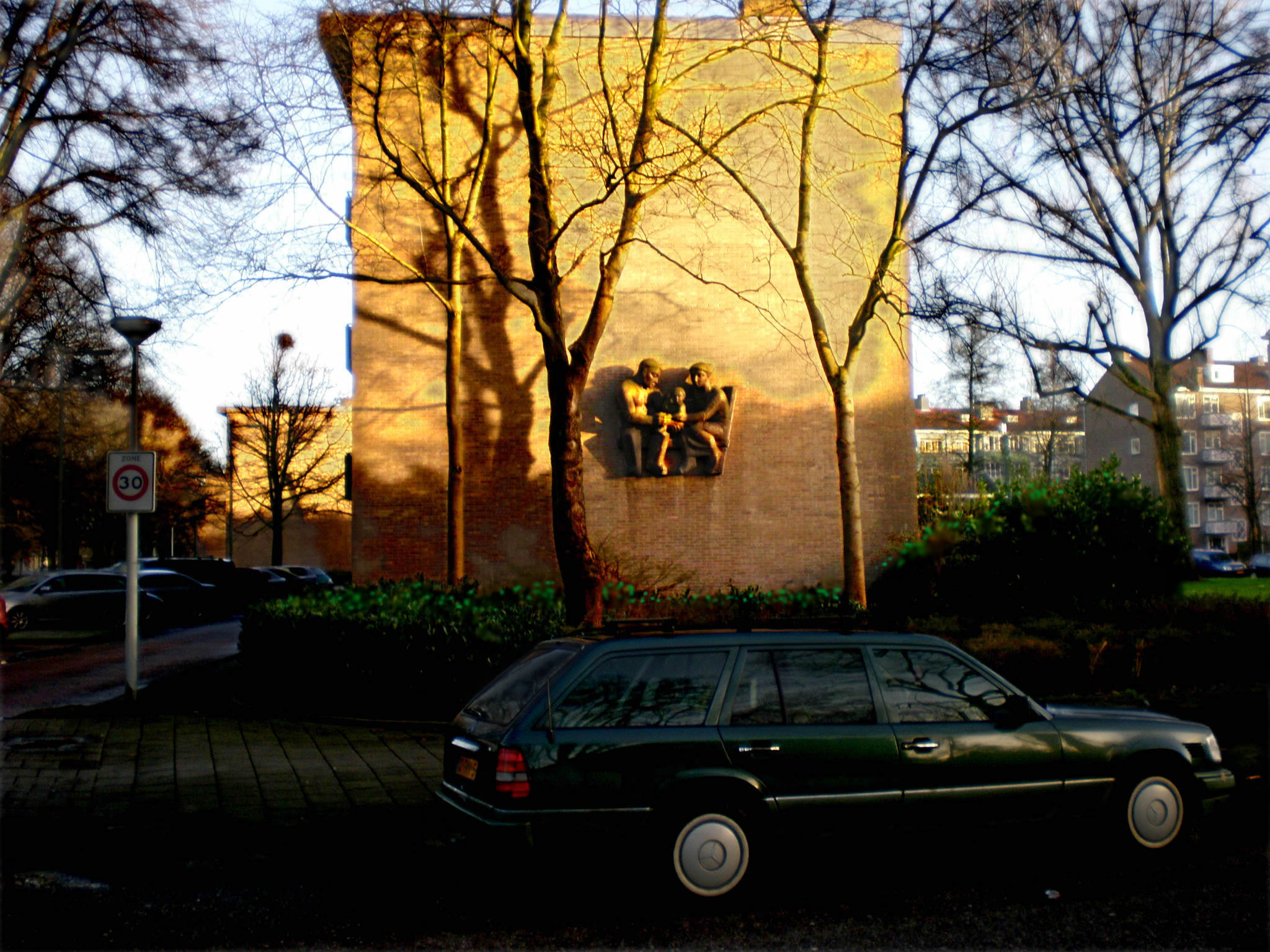 a90